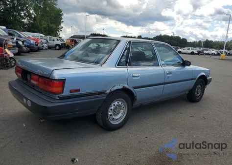 1990 Toyota Camry z USA, uszkodzony, nr VIN 4T1SV24EXLU211162